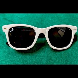 Ray Ban Wayfarer Sunglasses